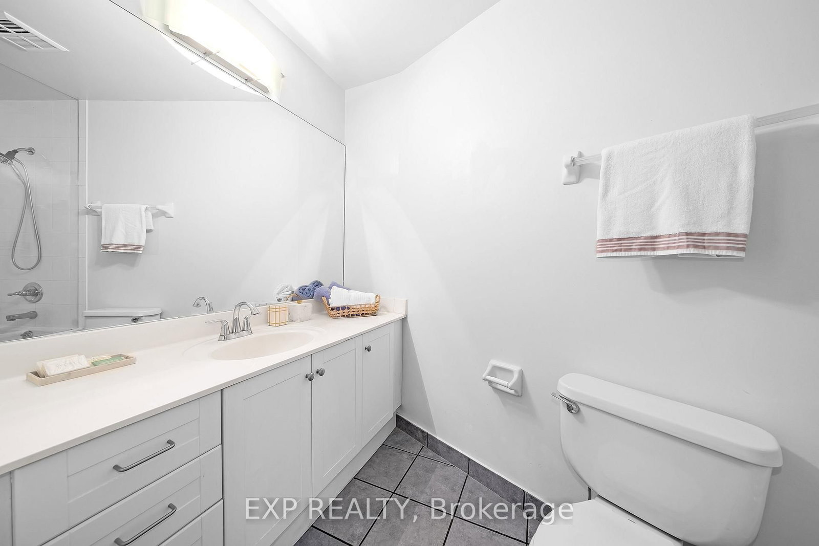 115 Richmond Street E, Unit 1007 - Photo 6