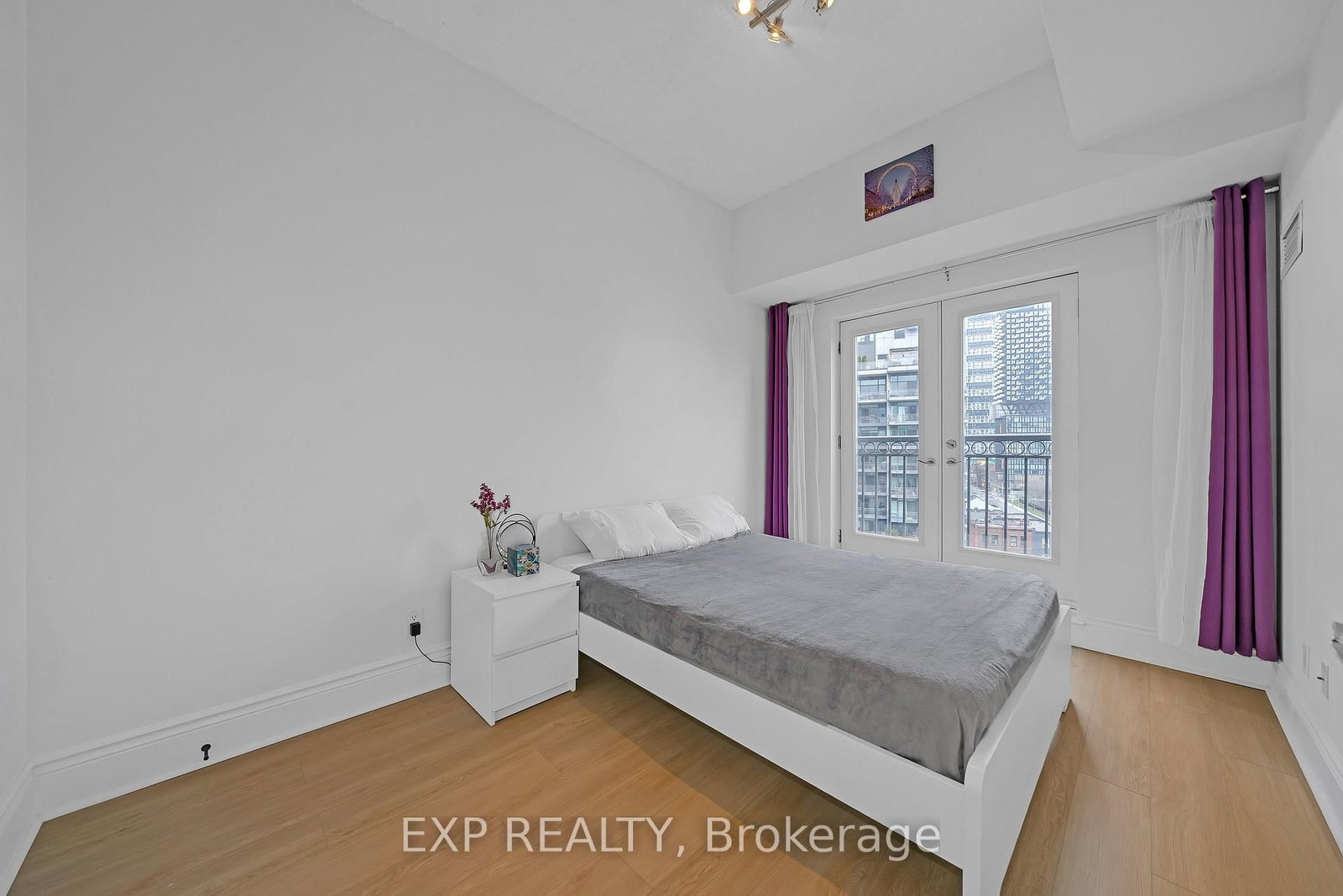 115 Richmond Street E, Unit 1007 - Photo 7