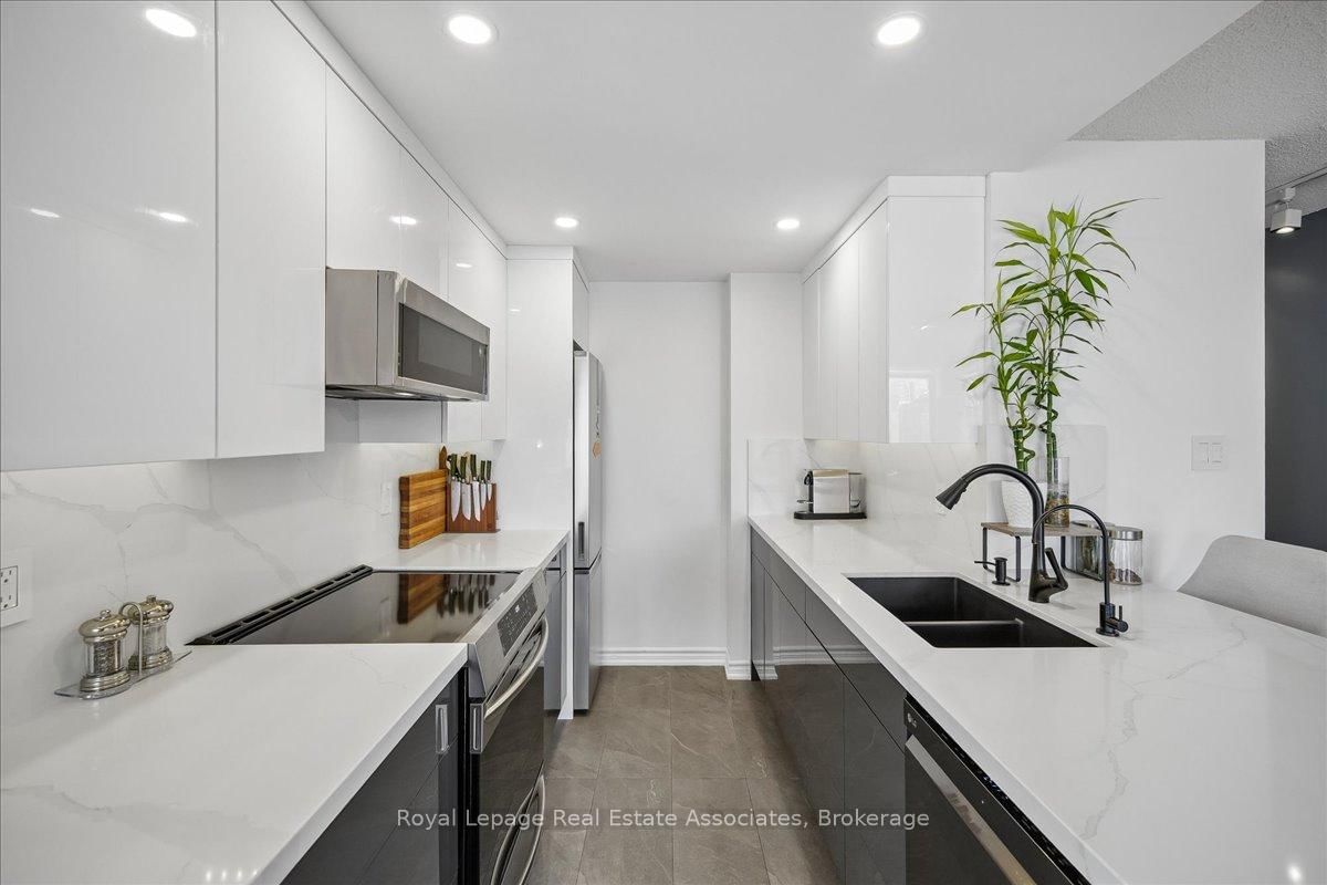 Condo for sale at 804-39 Parliament Street, Toronto, Ontario, M5A 4R2 - Waterfront Communities C8 - MLS: C13006010