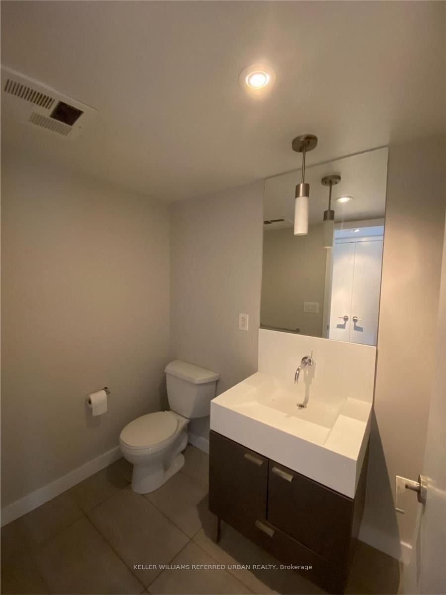 110 Charles Street E, Unit 1410 - Photo 18