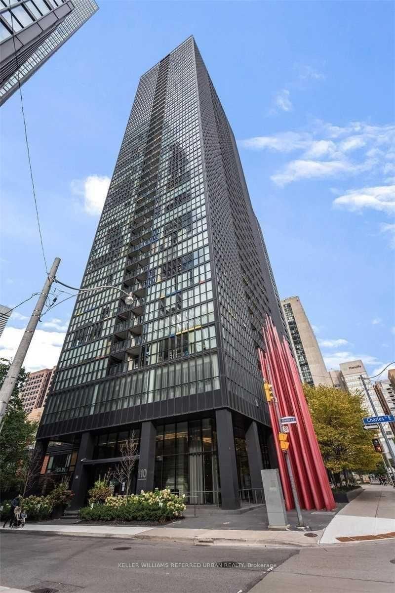 110 Charles Street E, Unit 1410 - Photo 2