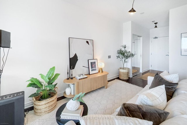 2001 - 60 Byng Avenue