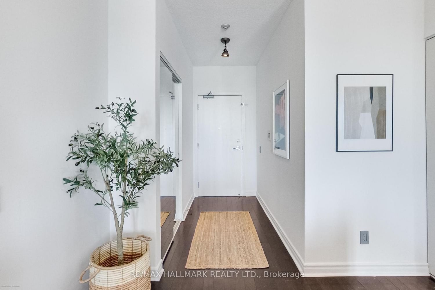 60 Byng Avenue, Unit 2001 - Photo 20