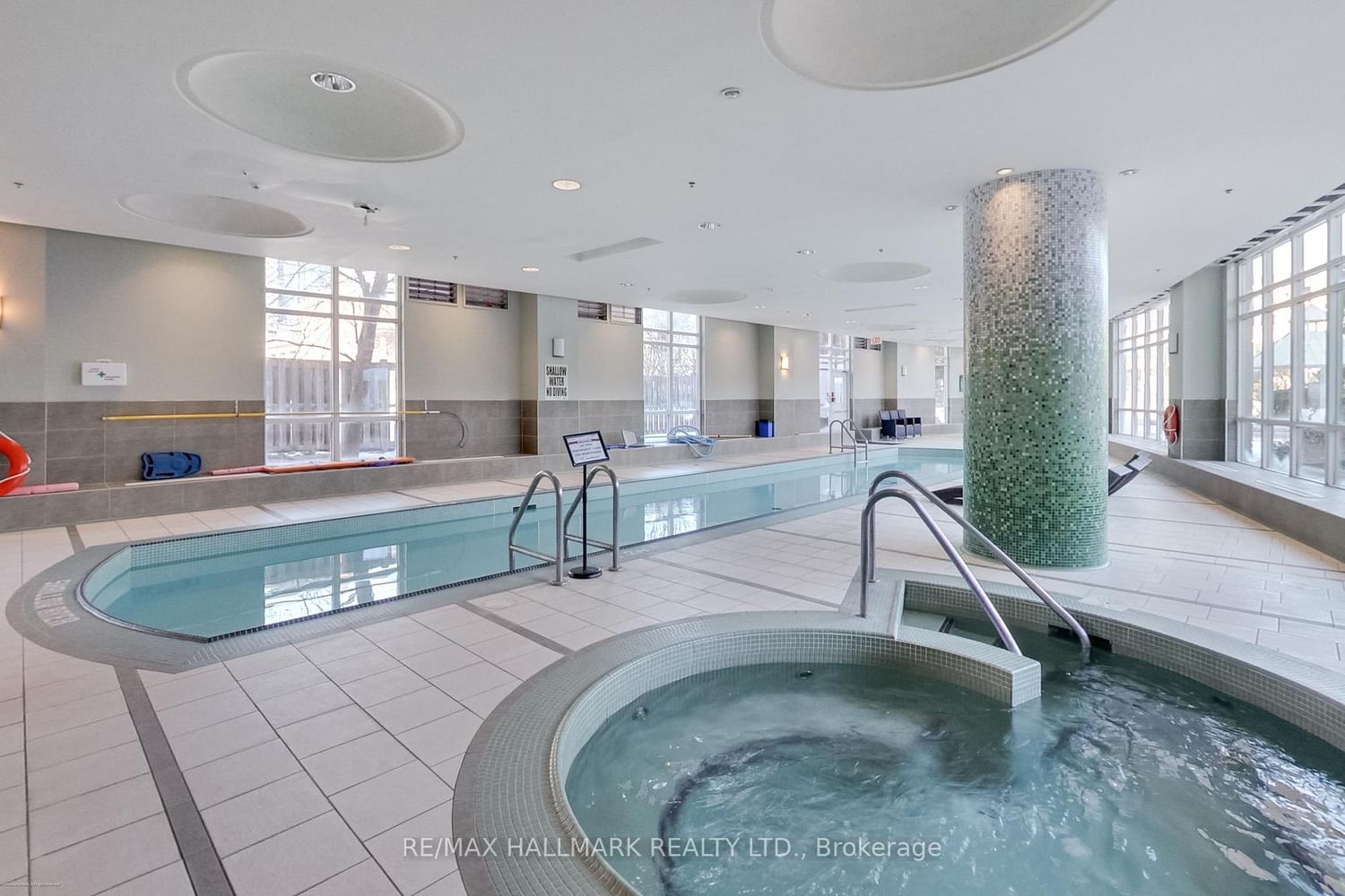 60 Byng Avenue, Unit 2001 - Photo 23