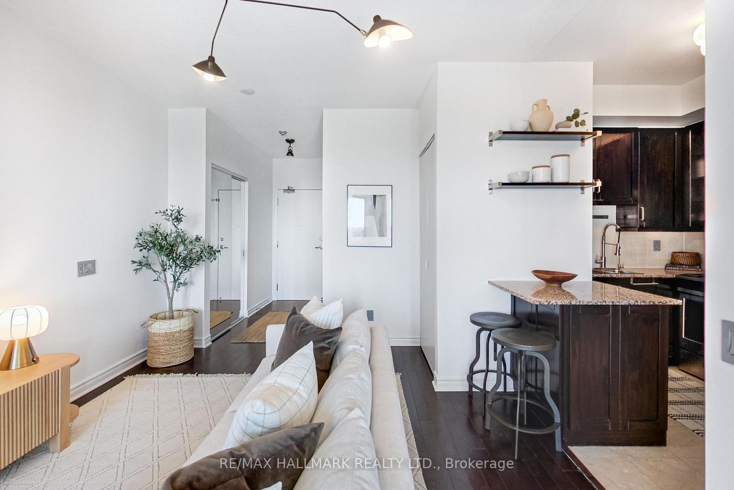 60 Byng Avenue, Unit 2001 - Photo 3