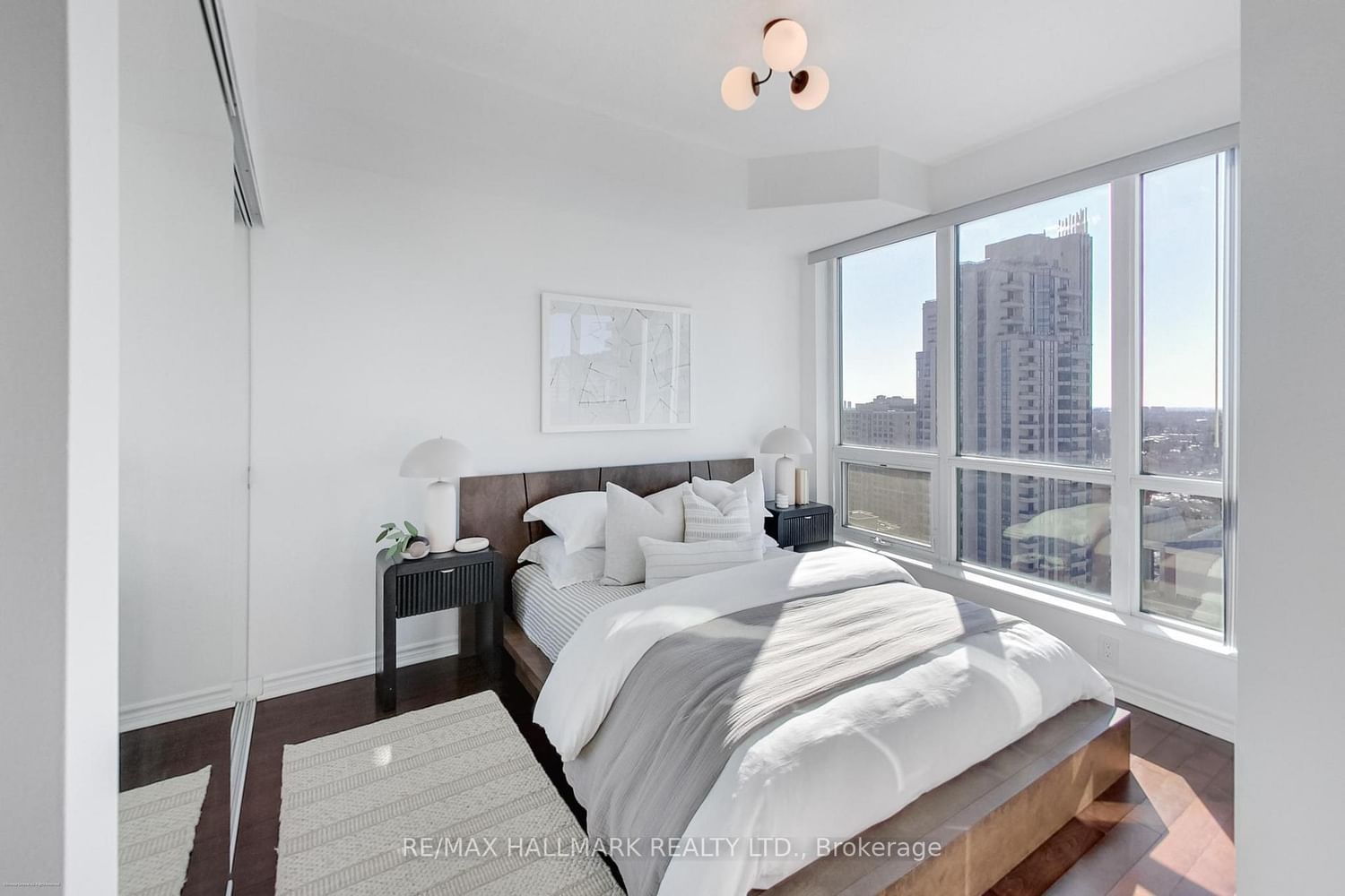 60 Byng Avenue, Unit 2001 - Photo 9