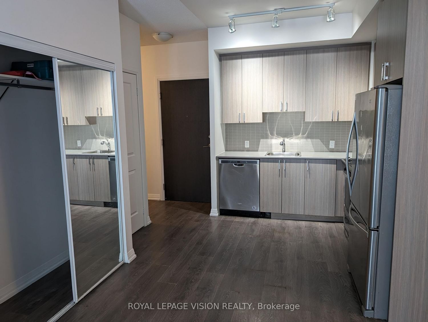 60 Ann O'Reilly Road, Unit 370 - Photo 6