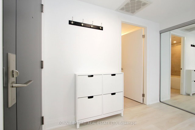 525 - 33 Frederick Todd Way