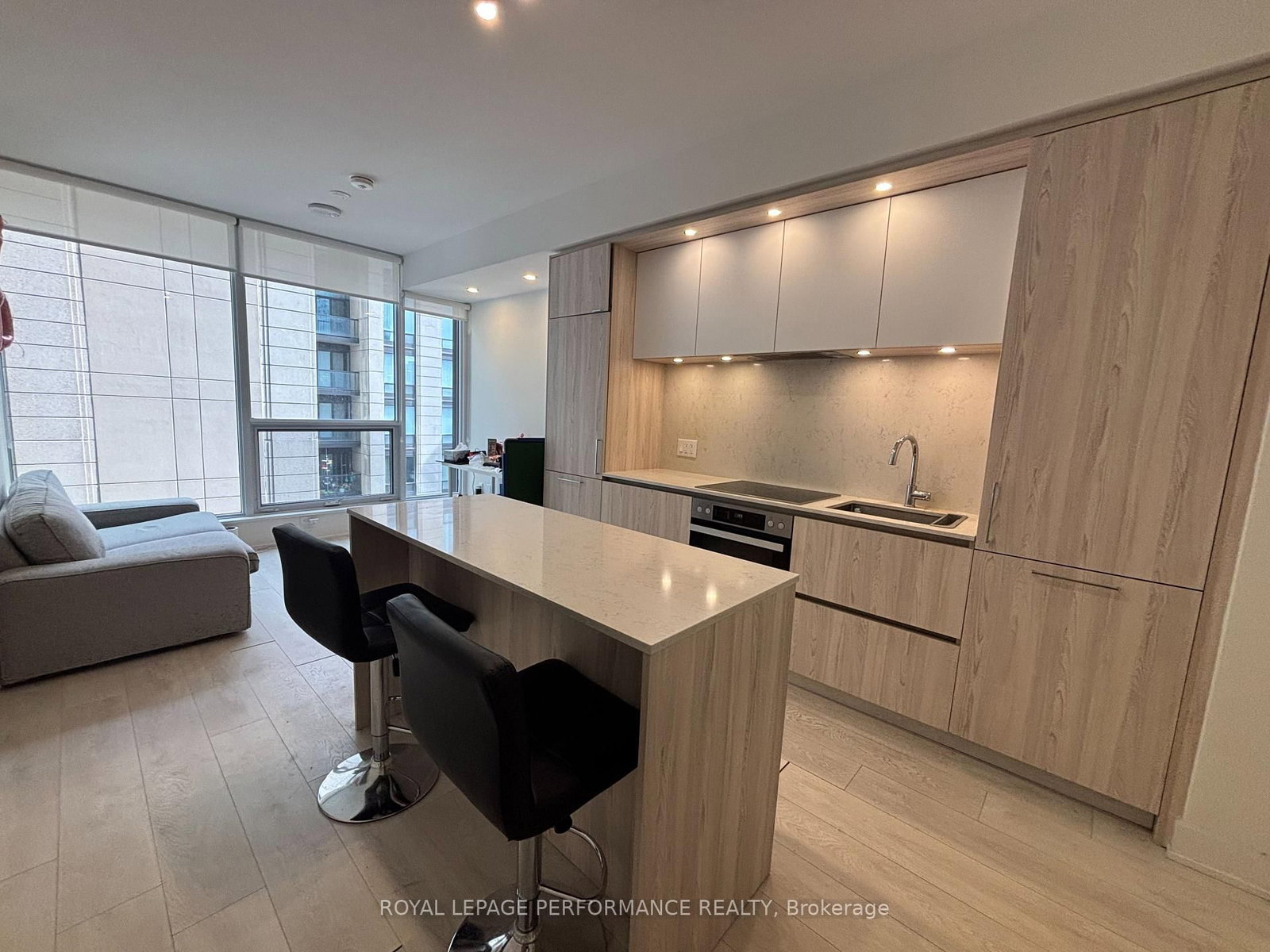 Condo for sale at 15 Mercer Street, Toronto, Ontario, M5V 1H2 - Waterfront Communities C1 - MLS: C13006372
