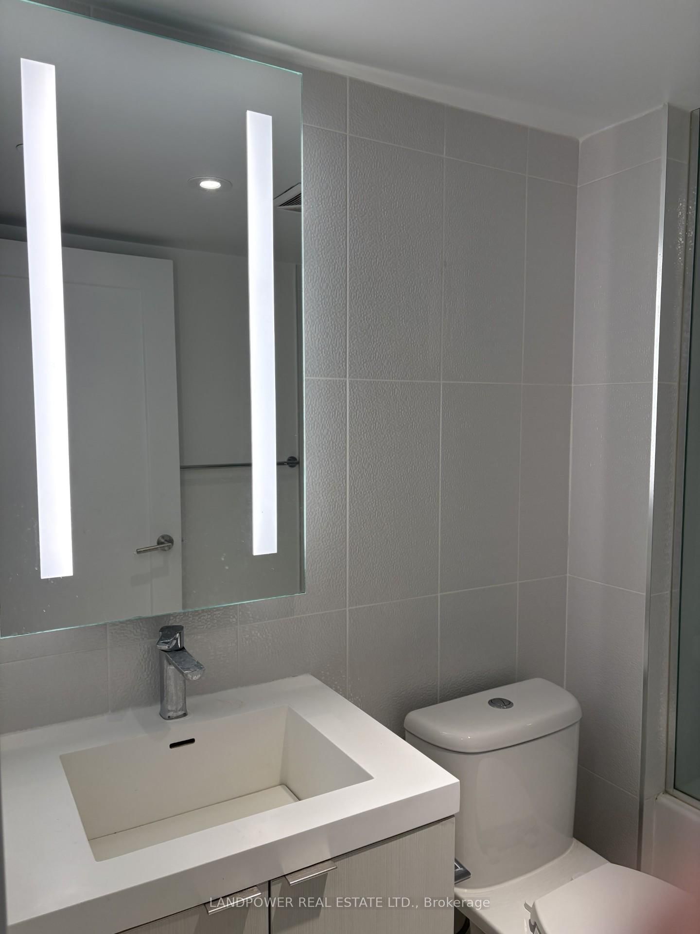 575 Bloor Street E, Unit 704 - Photo 15