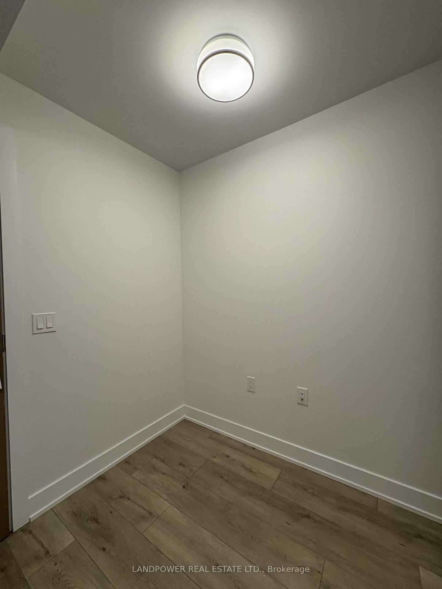 575 Bloor Street E, Unit 704 - Photo 7