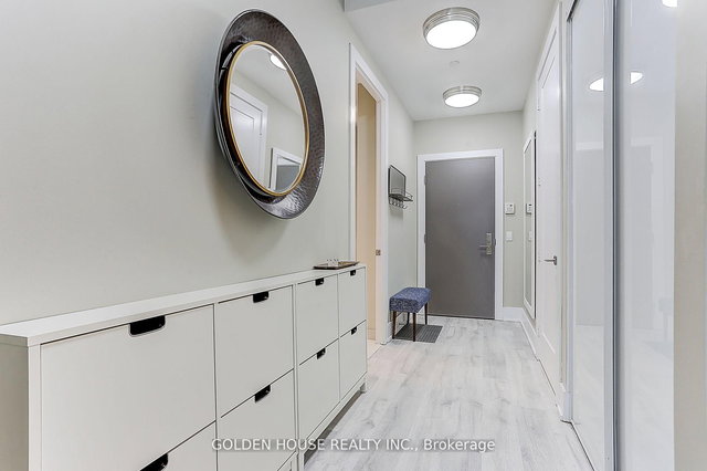 211 - 55 Merchants'  Wharf