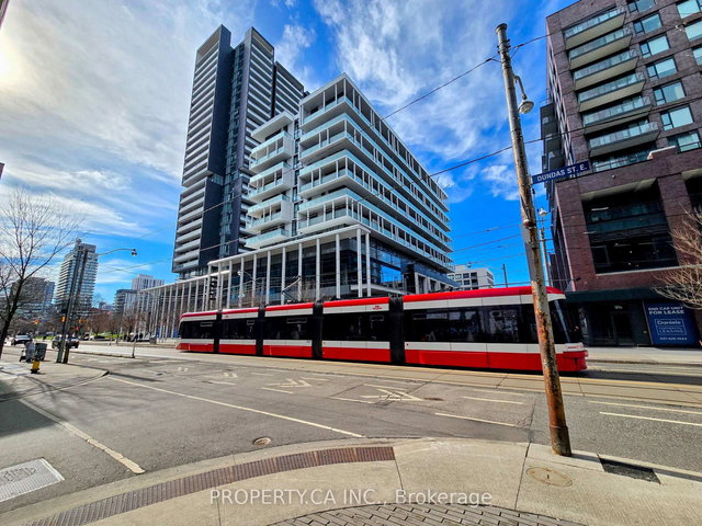 905E - 34 Tubman Avenue