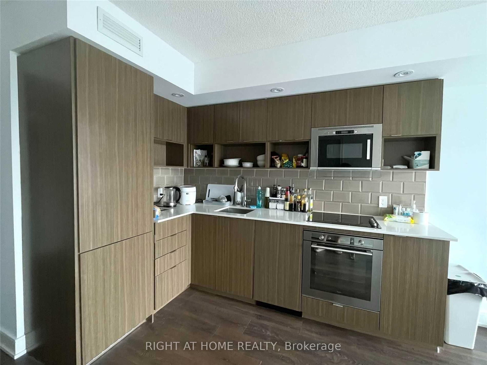 89 Mcgill Street, Unit 2309 - Photo 2