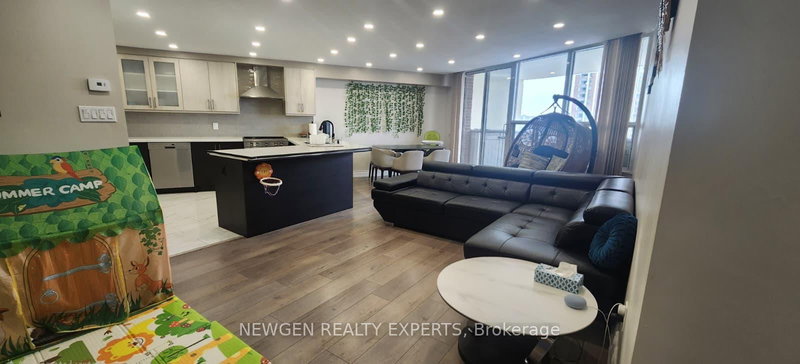 1411 - 60 Pavane Linkway, Toronto, M3C 1A1 | Image 2