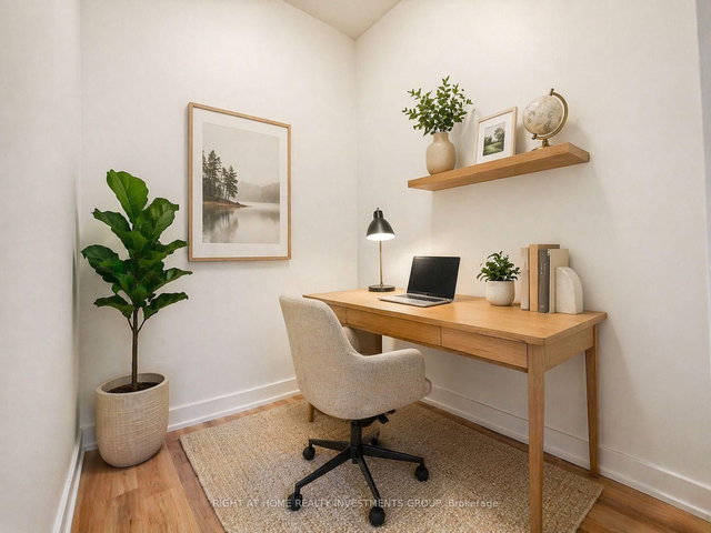 1803 - 33 Singer Court