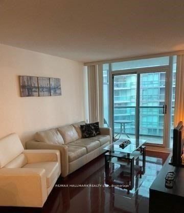 51 Lower Simcoe Street, Unit 1703 - Photo 8
