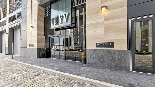 5002 - Unfurnished - 11 Yorkville Avenue