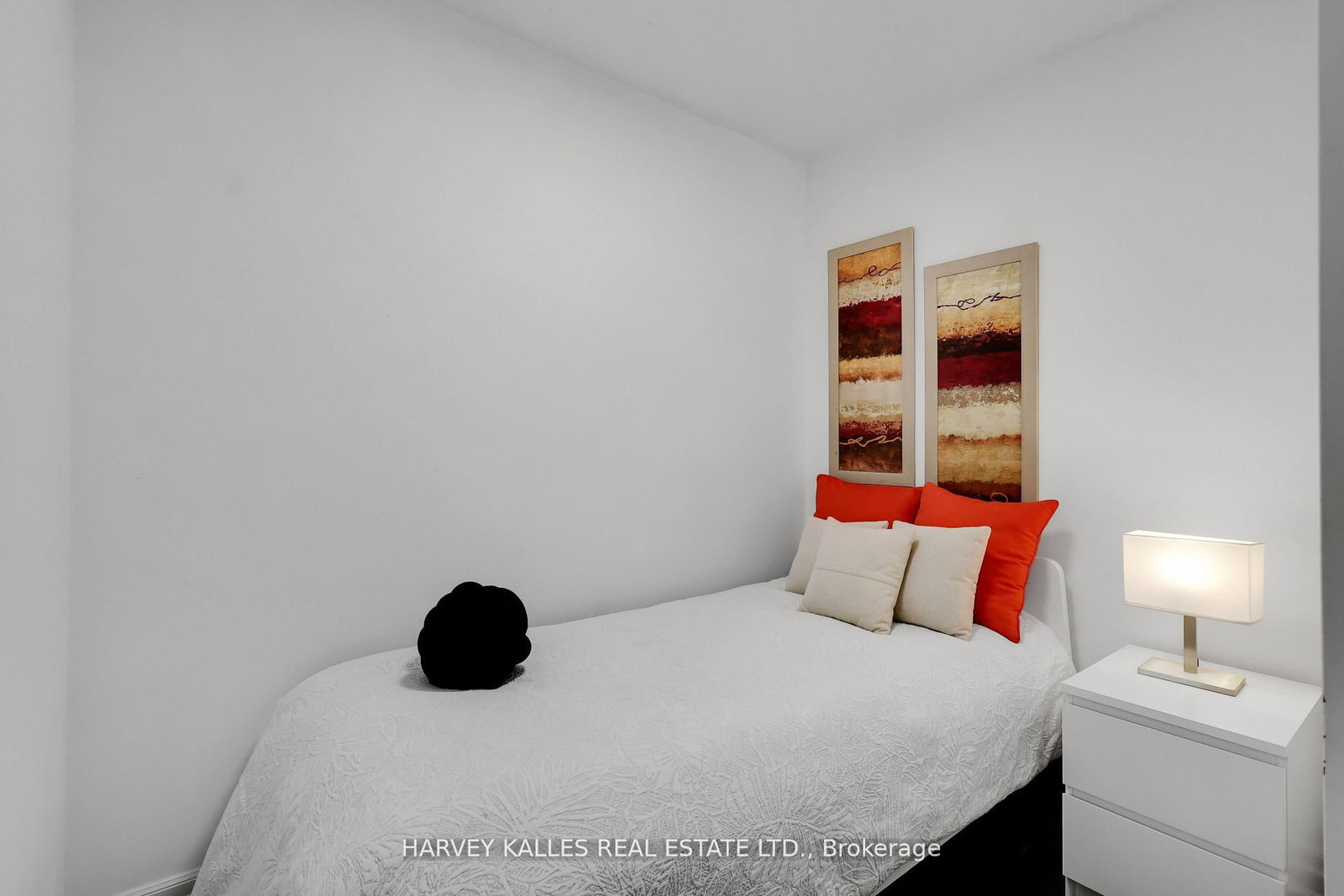 17 Ruddington Drive, Unit 305 - Photo 10