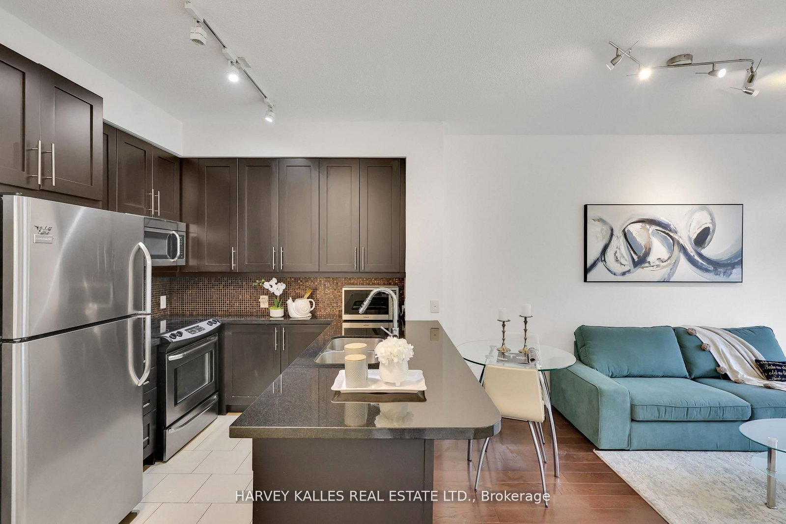 17 Ruddington Drive, Unit 305 - Photo 9