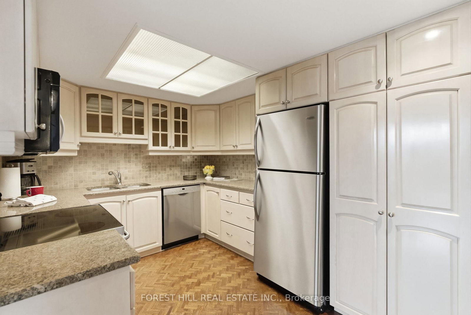 19 Lower Village Gate, Unit 610 - Photo 5