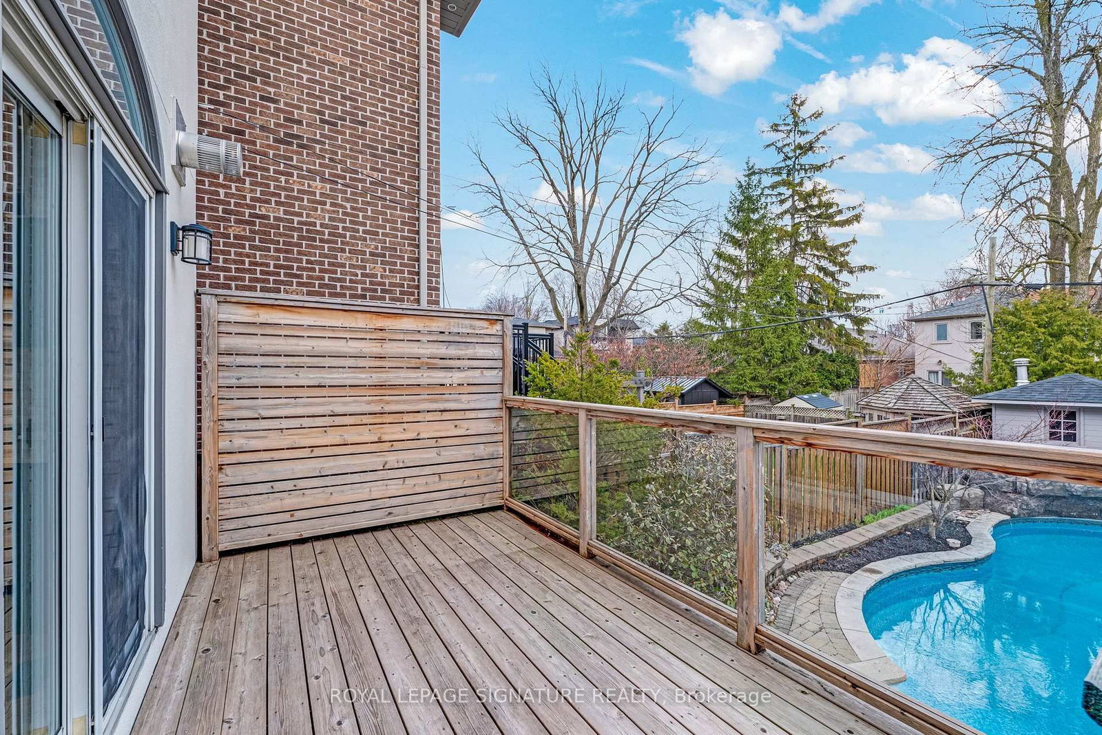 Detached House for sale at 343 Sutherland Drive, Toronto, Ontario, M4G 1J7 - Leaside - MLS: C13007472