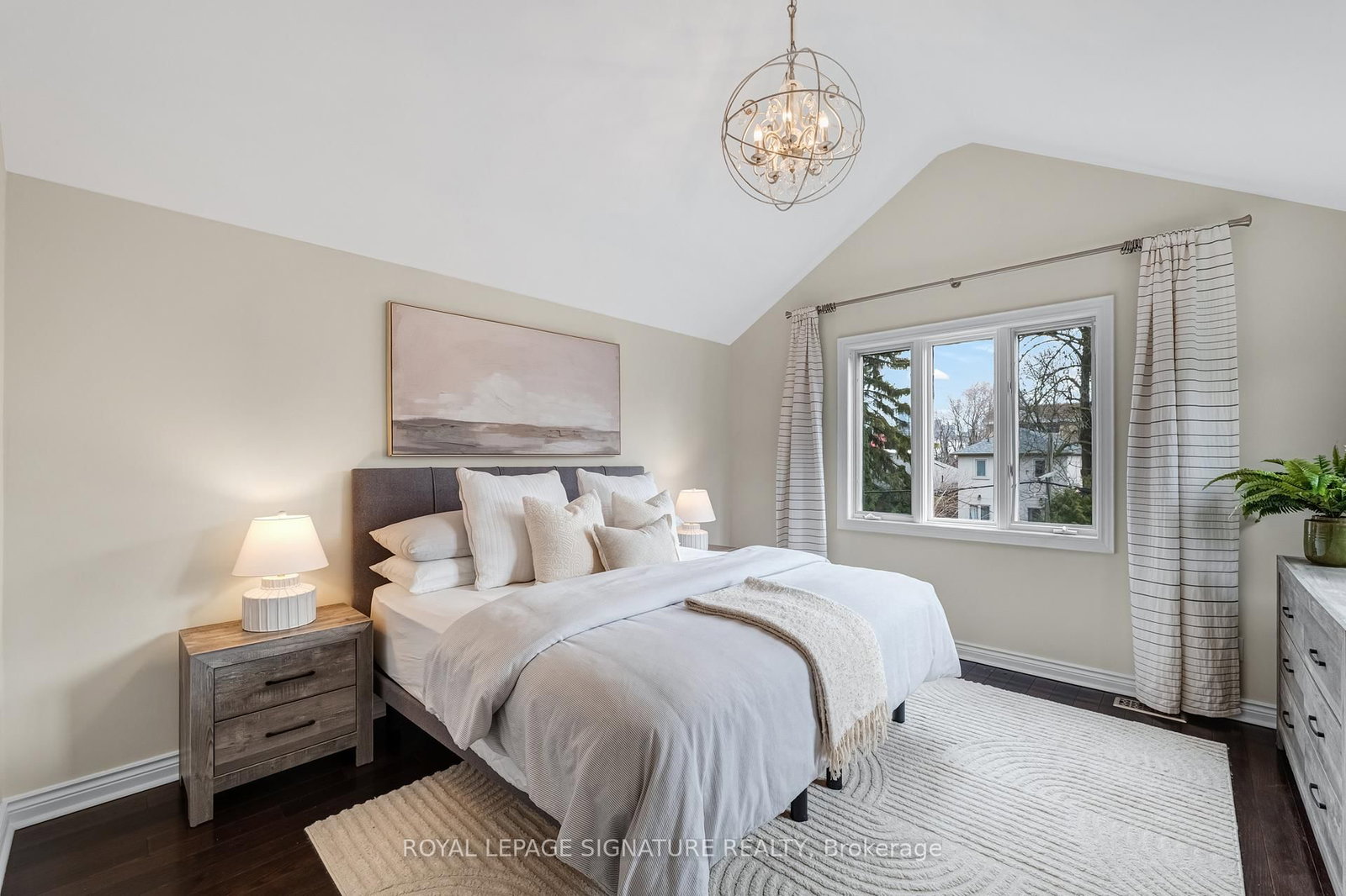 Detached House for sale at 343 Sutherland Drive, Toronto, Ontario, M4G 1J7 - Leaside - MLS: C13007472