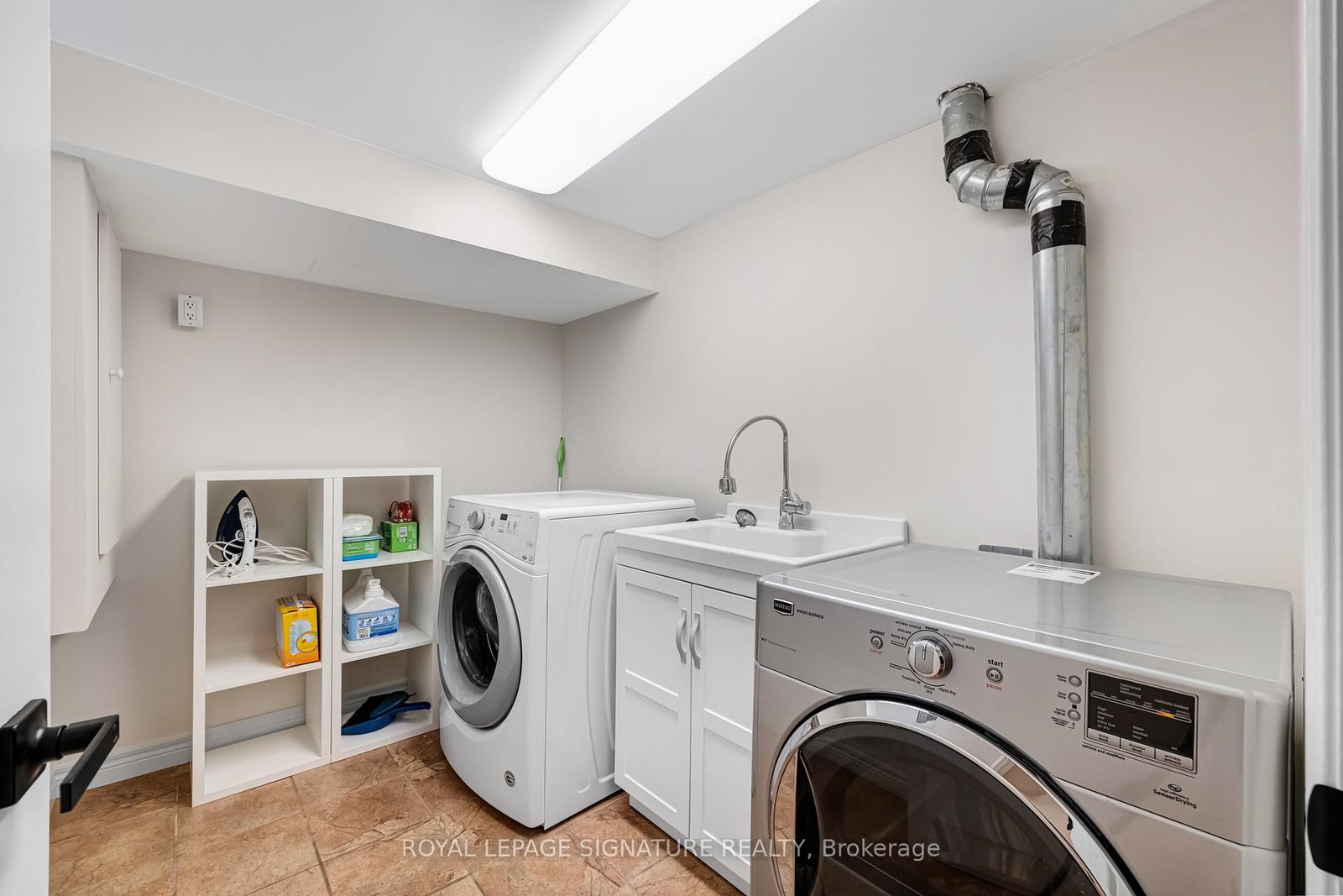 Detached House for sale at 343 Sutherland Drive, Toronto, Ontario, M4G 1J7 - Leaside - MLS: C13007472