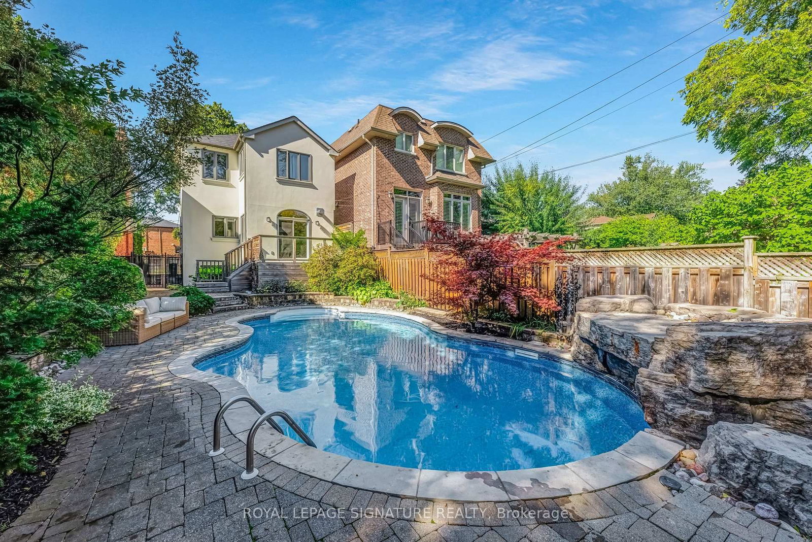 Detached House for sale at 343 Sutherland Drive, Toronto, Ontario, M4G 1J7 - Leaside - MLS: C13007472