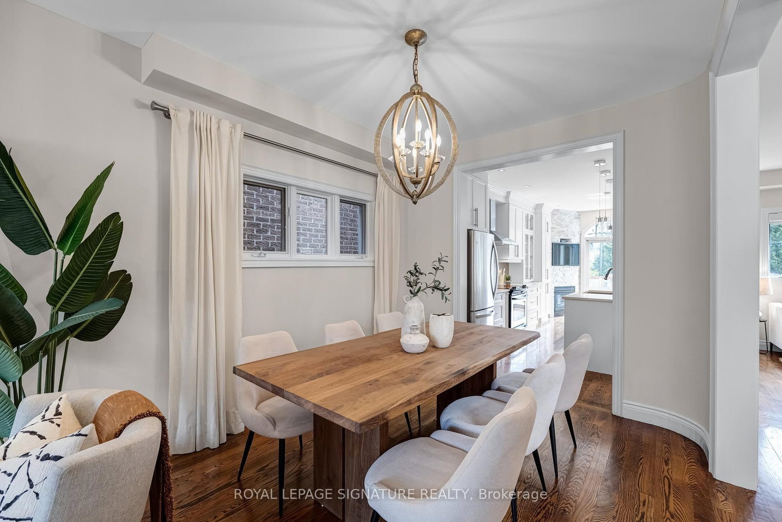 Detached House for sale at 343 Sutherland Drive, Toronto, Ontario, M4G 1J7 - Leaside - MLS: C13007472