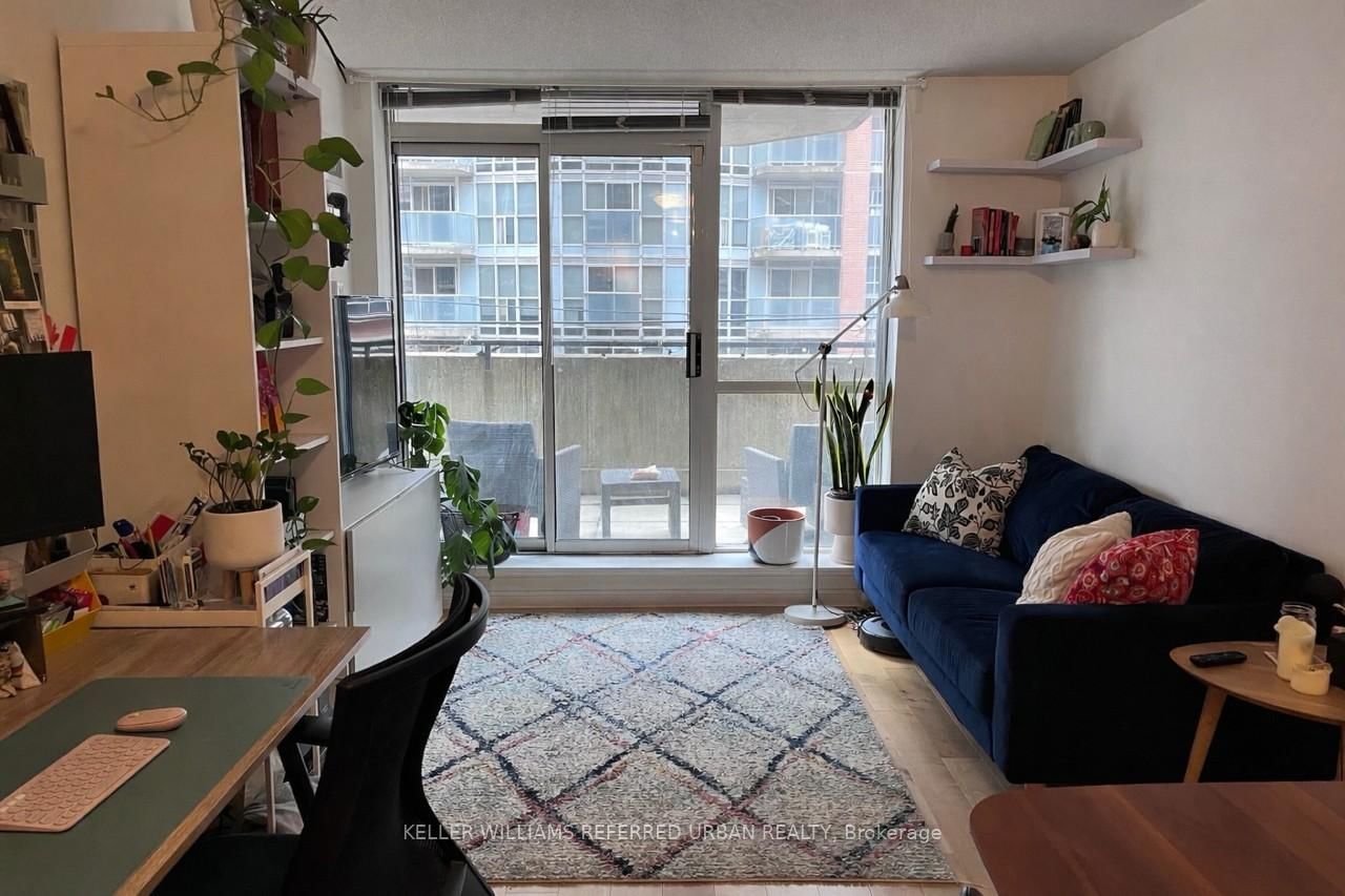 Listing Image 7
