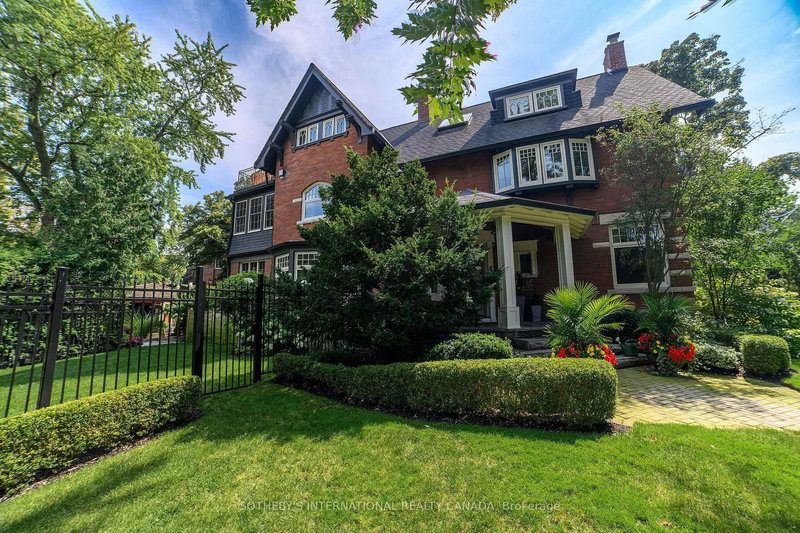 43 Maple Ave, Toronto, M4W 2T9 | Image 2