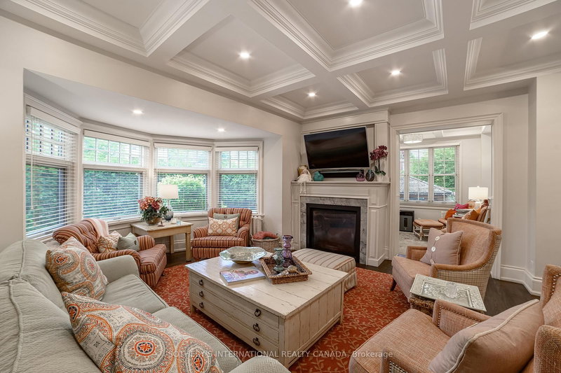 43 Maple Ave, Toronto, M4W 2T9 | Image 3