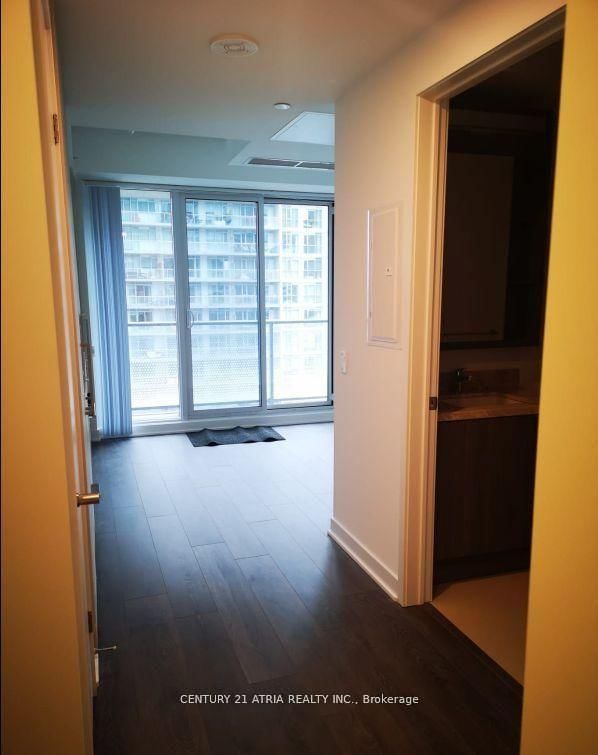 2908 - 115 Blue Jays Way