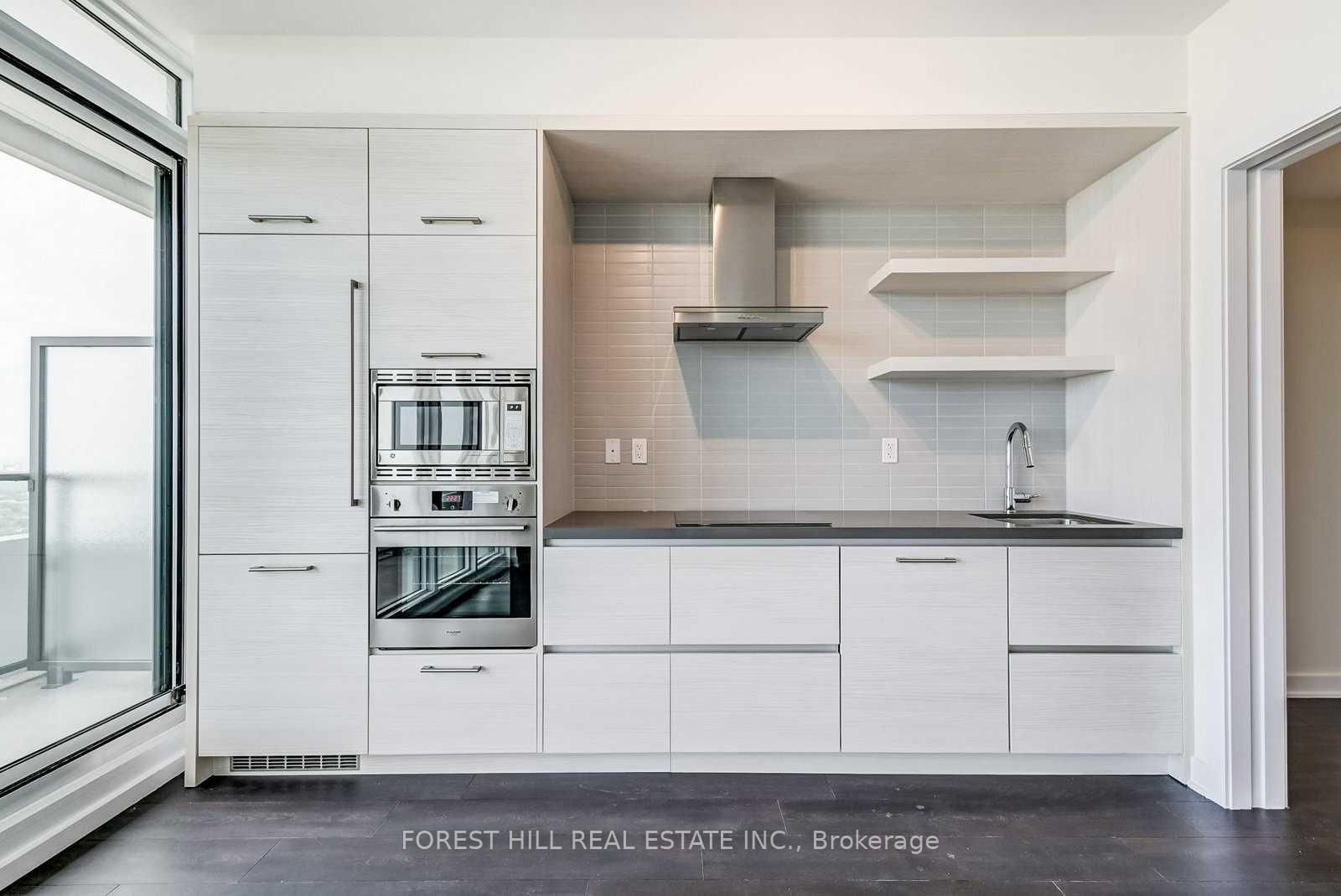 2221 Yonge Street, Unit 5706 - Photo 11