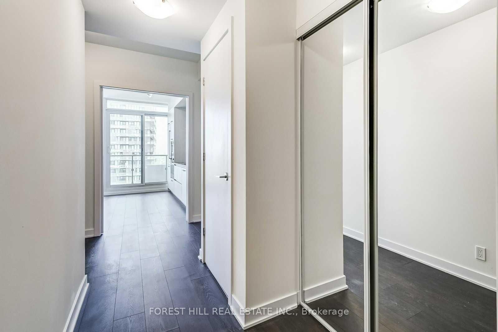 2221 Yonge Street, Unit 5706 - Photo 7