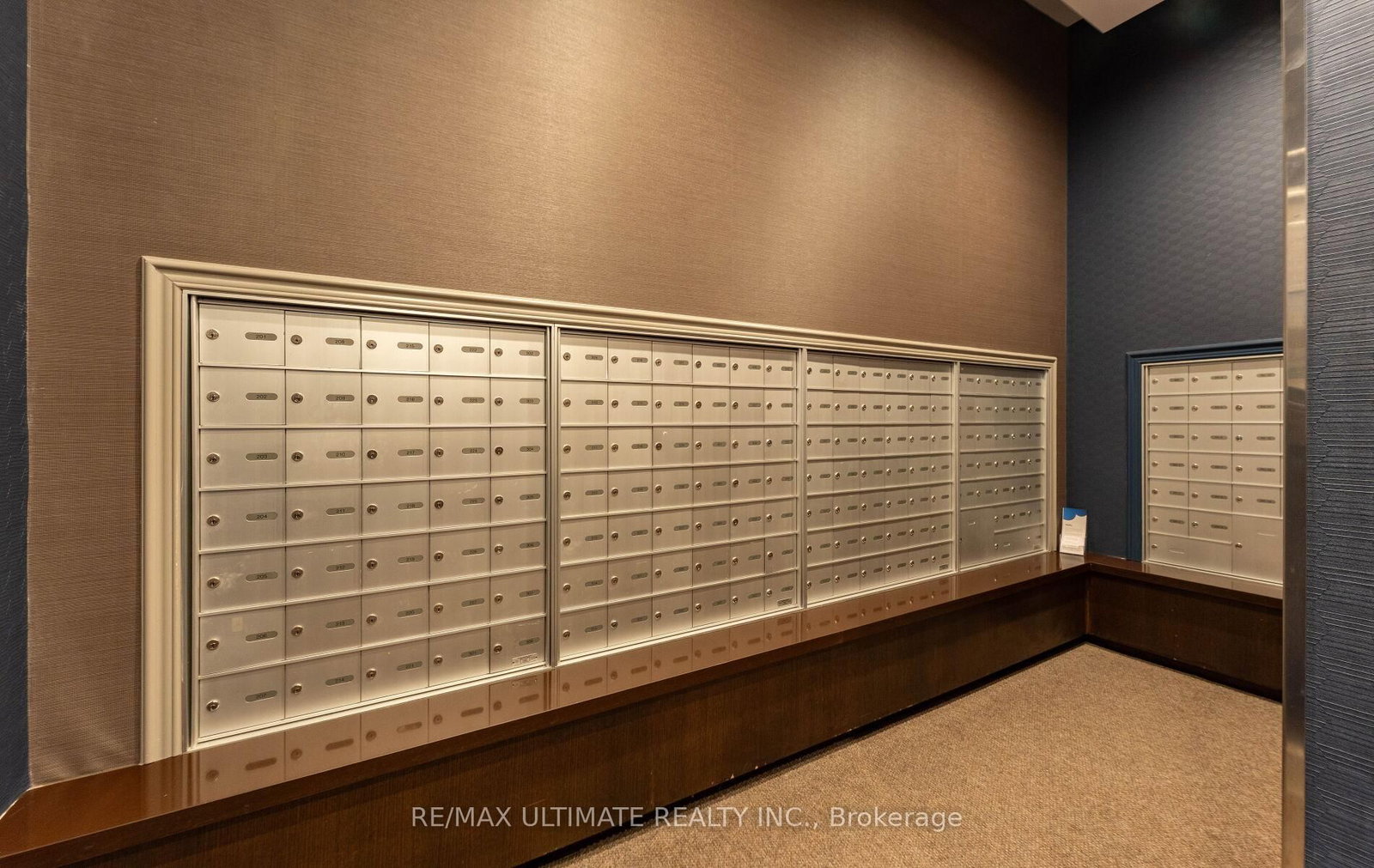 650 Sheppard Avenue E, Unit 213 - Photo 29