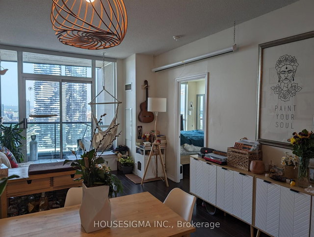 3606 - 16 Yonge Street