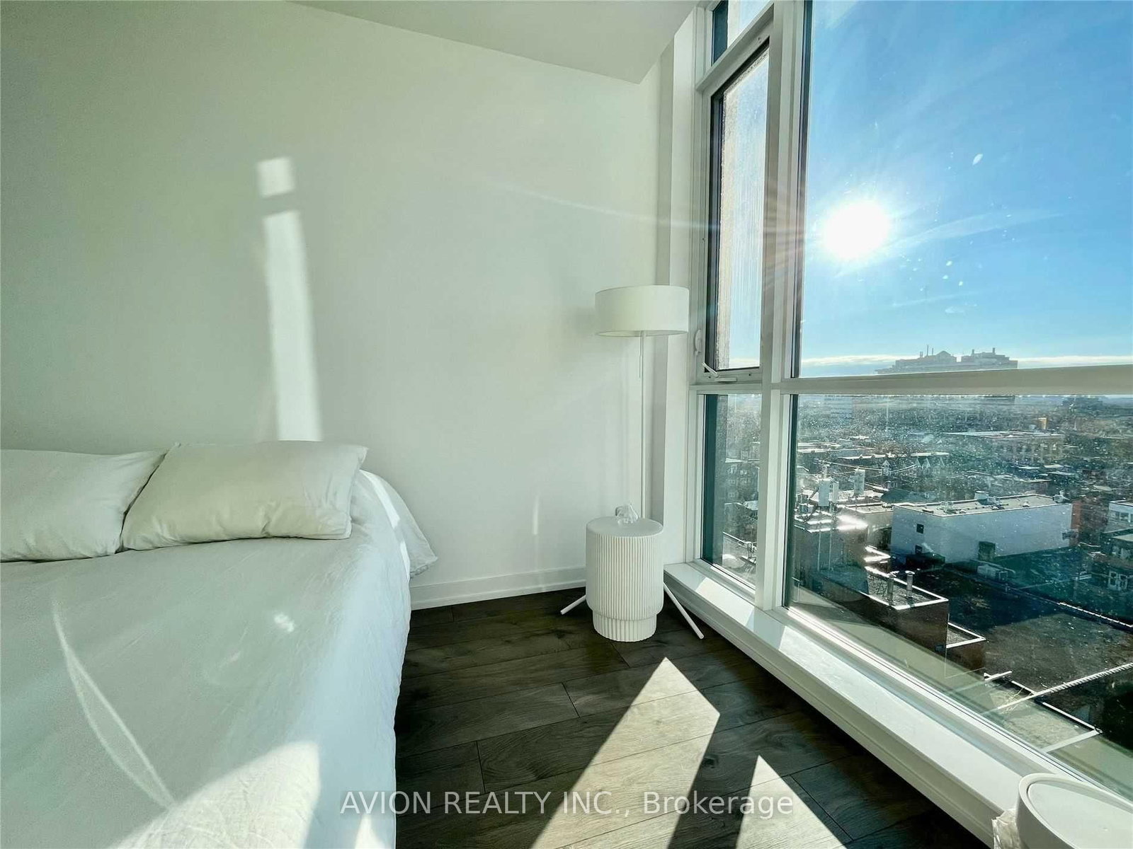 297 College Street, Unit 1015 - Photo 10