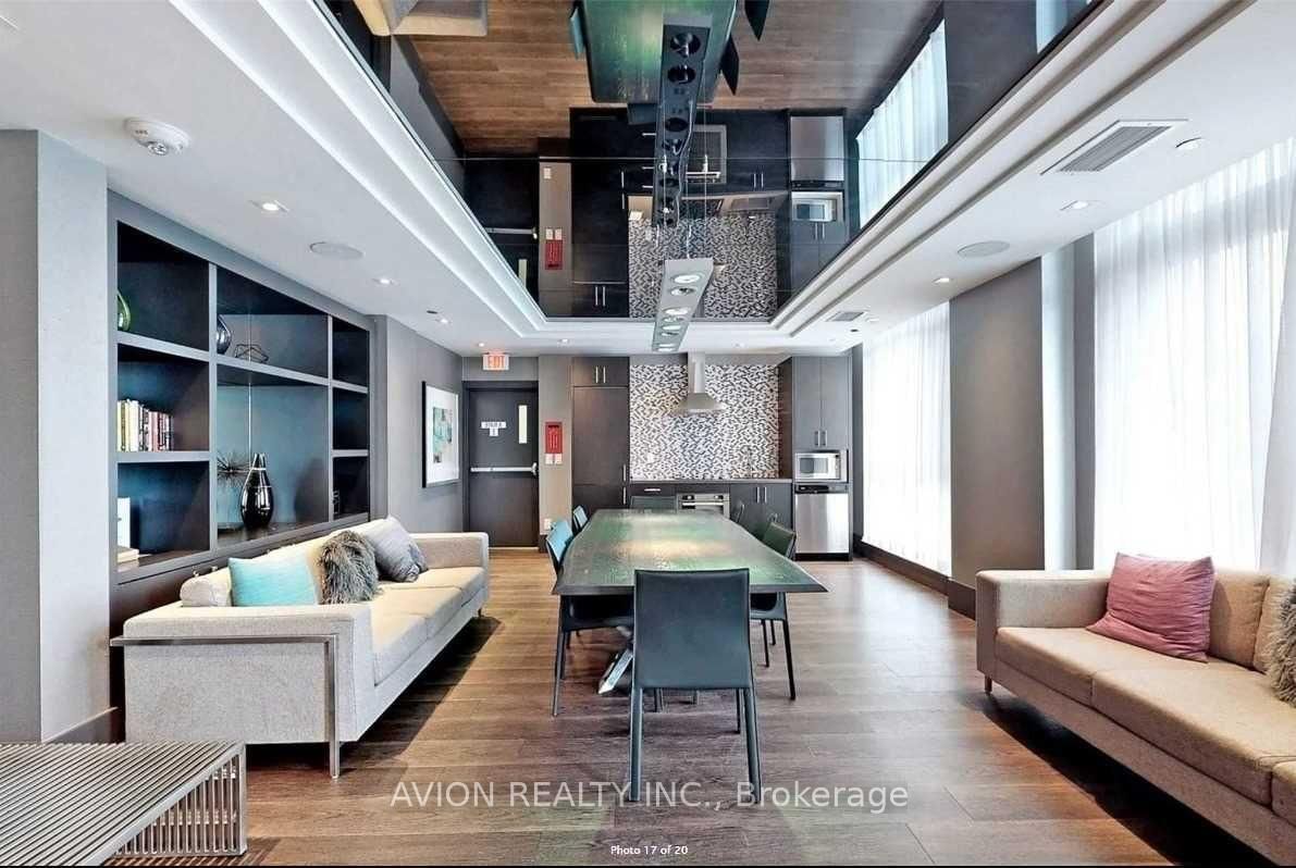 297 College Street, Unit 1015 - Photo 14