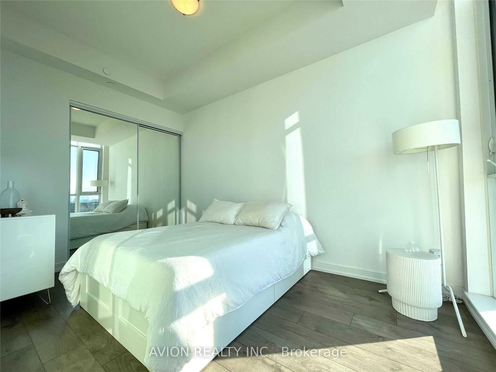 297 College Street, Unit 1015 - Photo 9