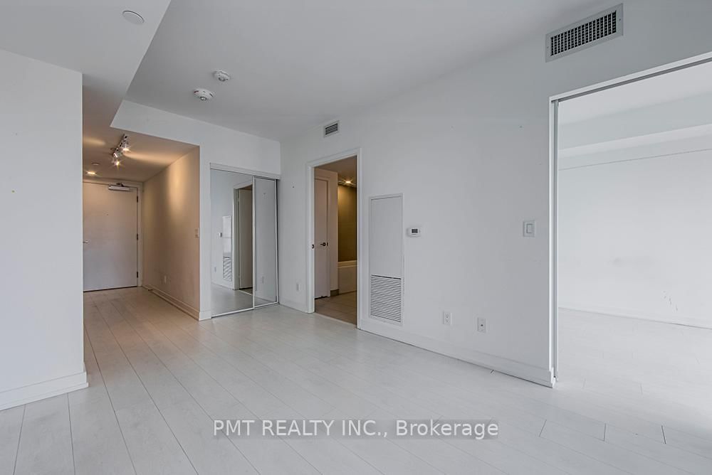19 Western Battery Road, Unit 1801 - Photo 10