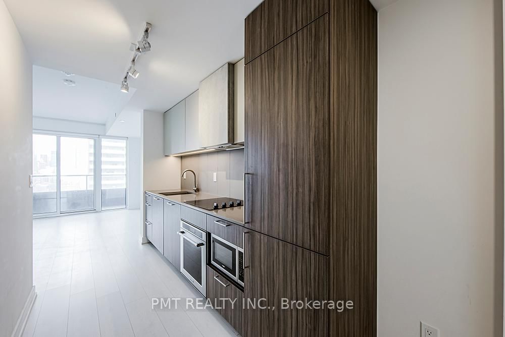 19 Western Battery Road, Unit 1801 - Photo 3