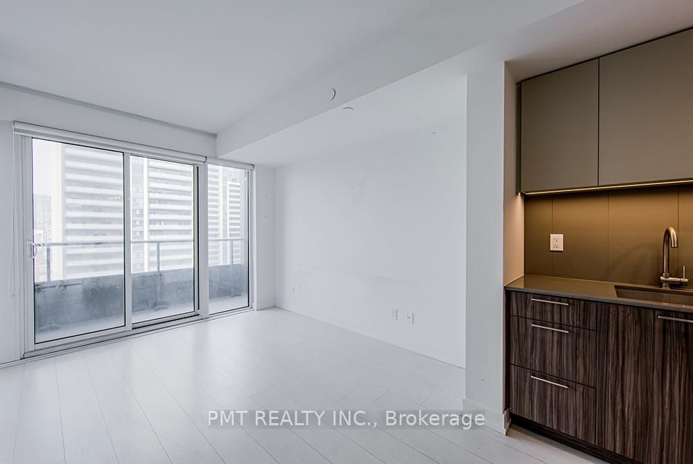 19 Western Battery Road, Unit 1801 - Photo 5