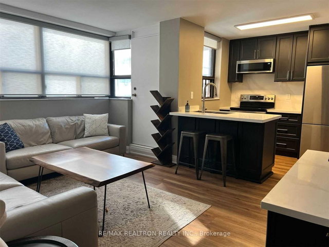 922 - 80 Saint Patrick Street