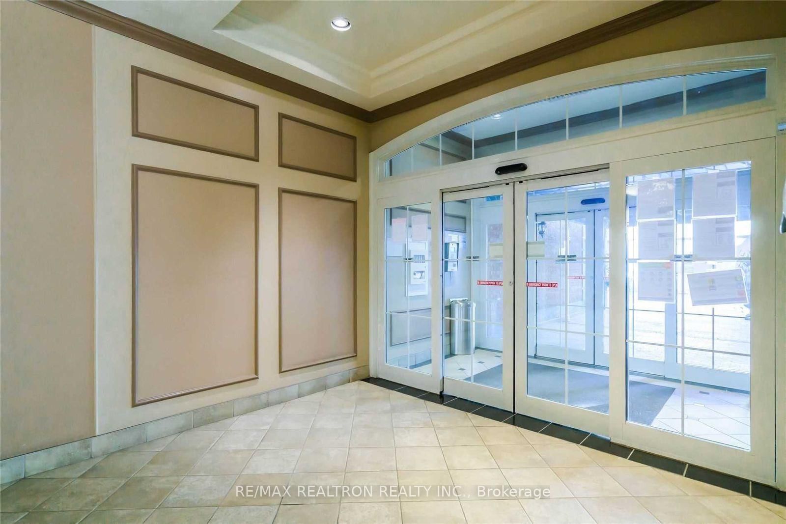 80 Saint Patrick Street, Unit 922 - Photo 16