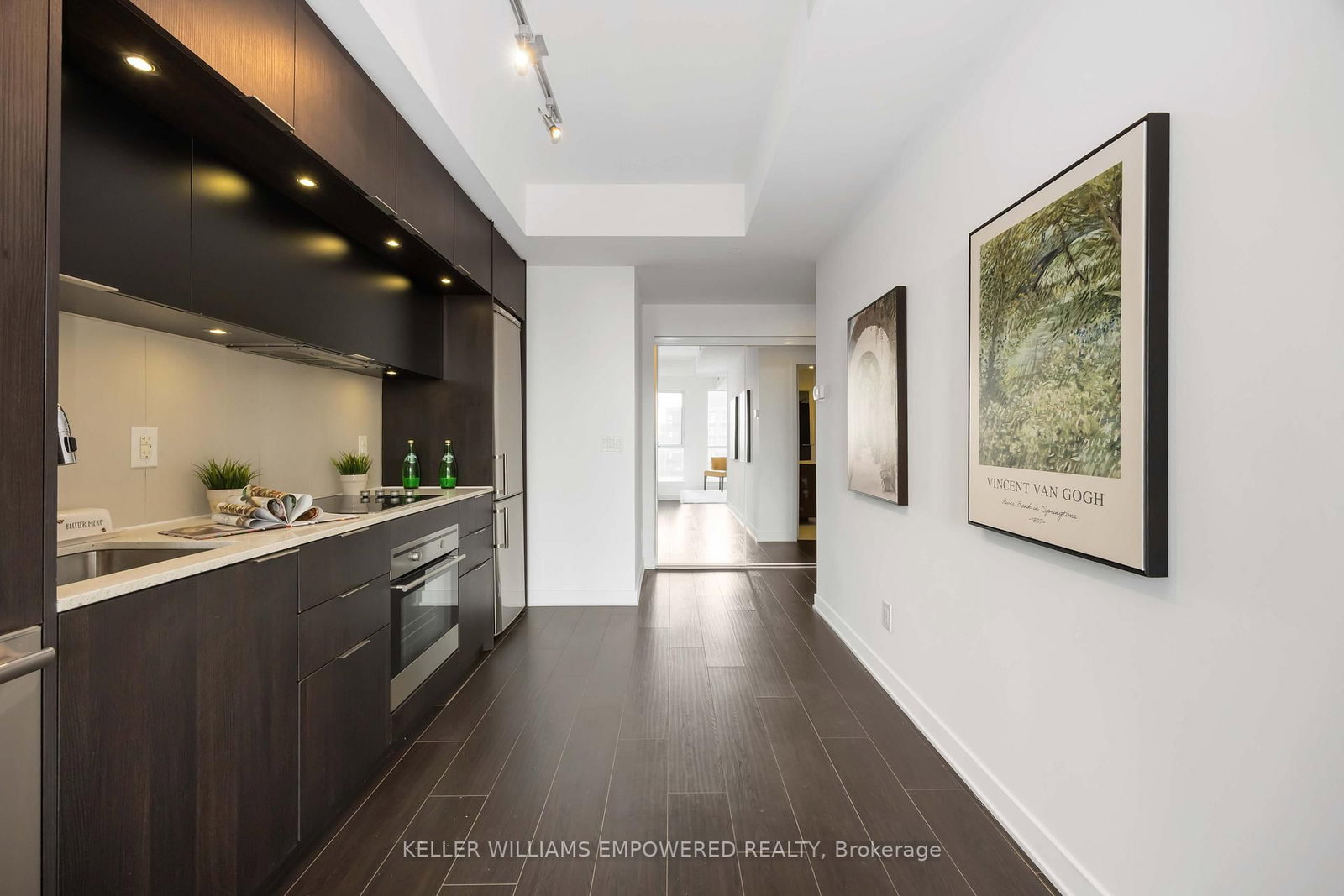 170 Sumach Street, Unit 1005 - Photo 10