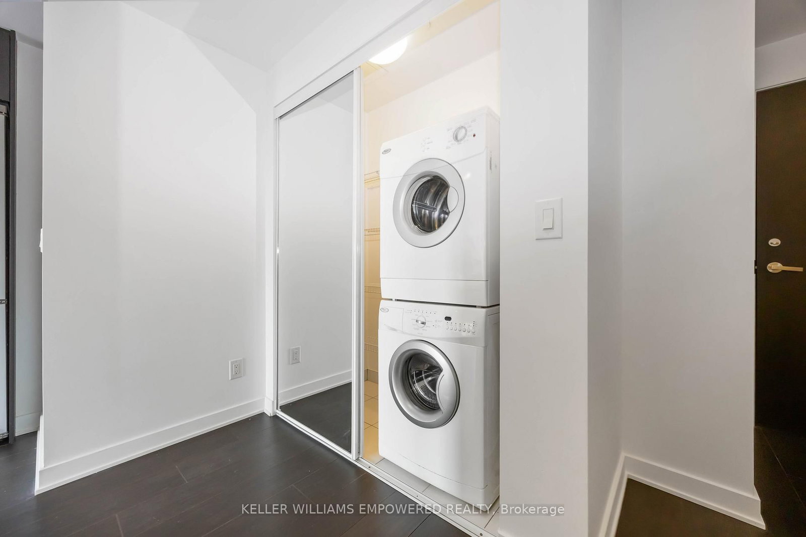 170 Sumach Street, Unit 1005 - Photo 18