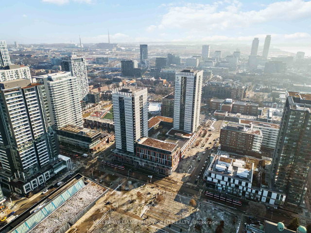 1005 - 170 Sumach Street