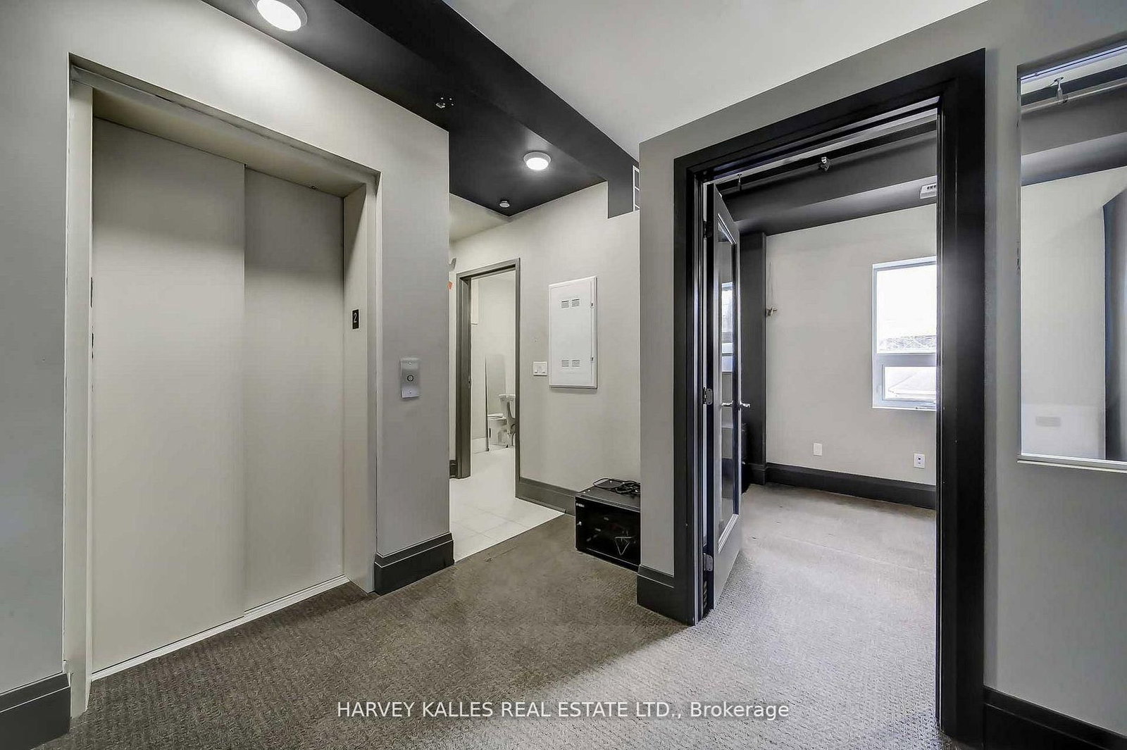 2078 Avenue Road - Photo 22